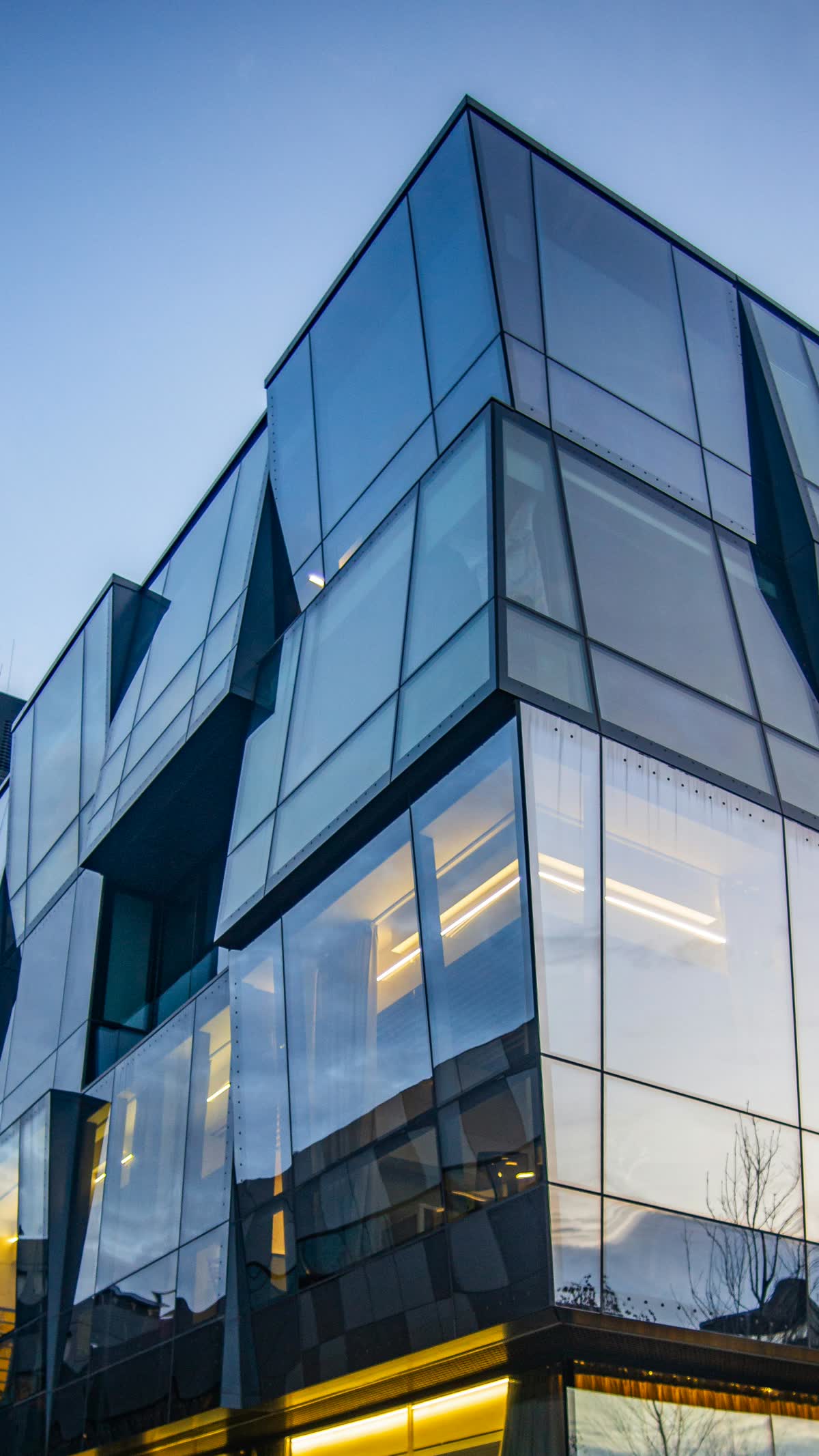 Mur rideau aluminium